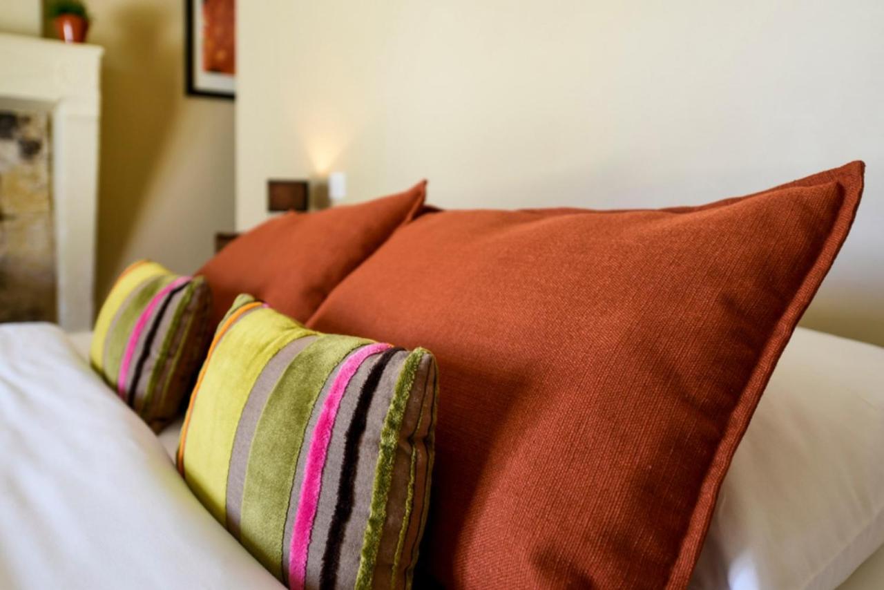 Bleu Raisin Bed and Breakfast Les Salles-de-Castillon Εξωτερικό φωτογραφία